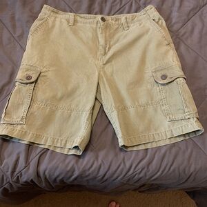 Aeropostale Olive Cargo Shorts for Men
